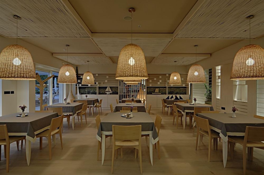 Hotel Osejava — Restaurant & bars in Makarska, Split-Dalmatia