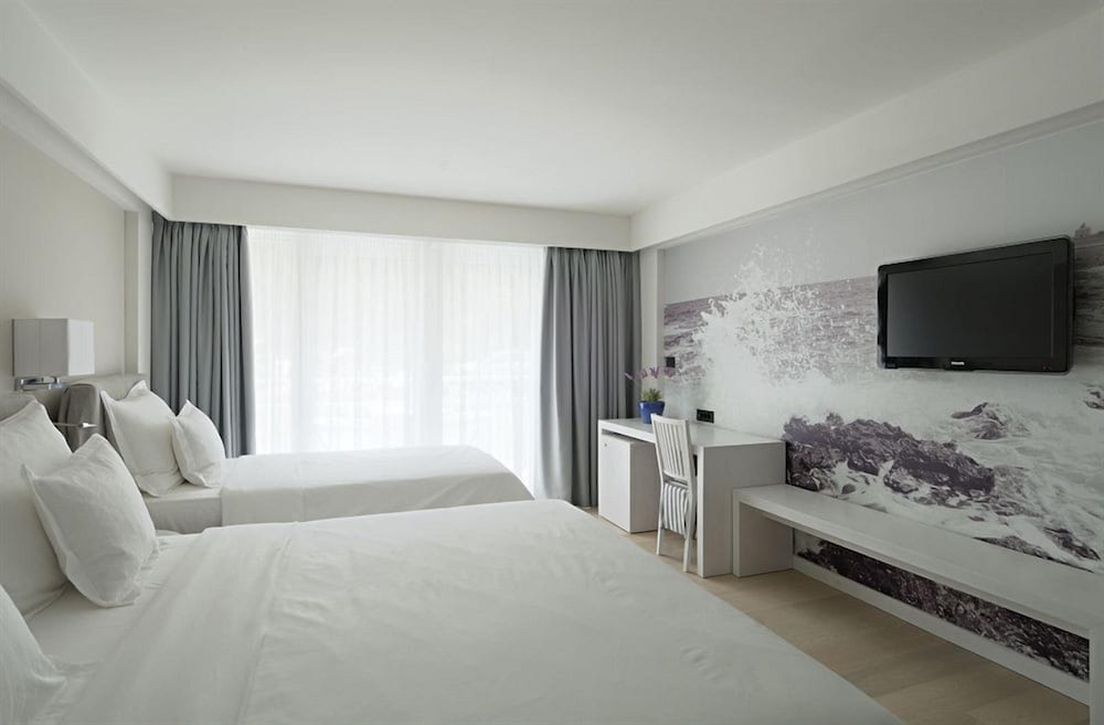 Hotel Osejava — Hotel rooms in Makarska, Split-Dalmatia