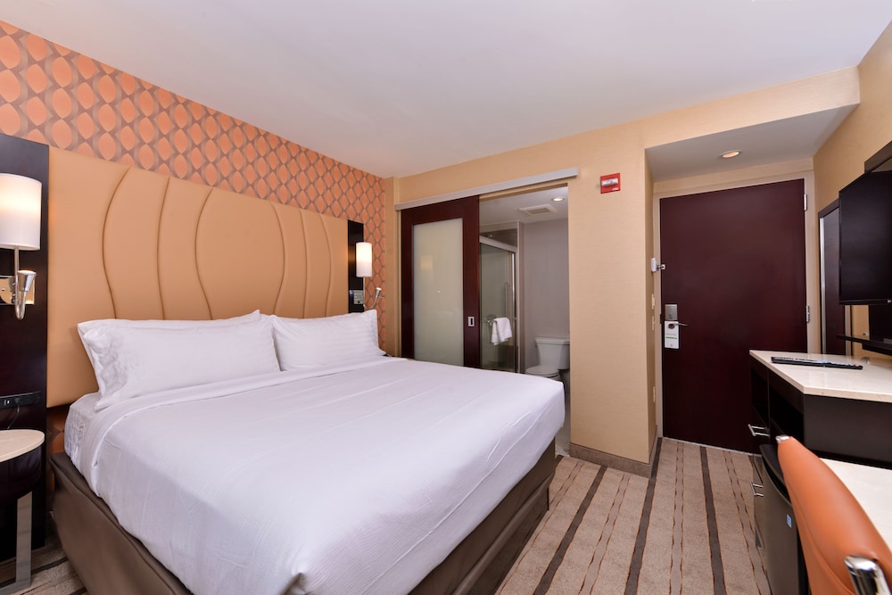 Holiday Inn New York City - Times Square by IHG — Hotel rooms in New York City, New York State