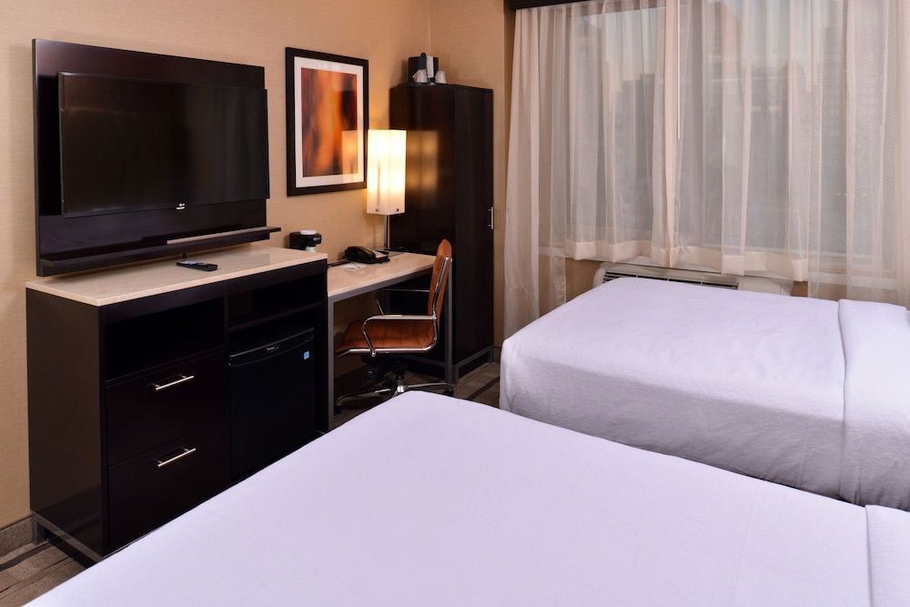Holiday Inn New York City - Times Square by IHG — Hotel rooms in New York City, New York State