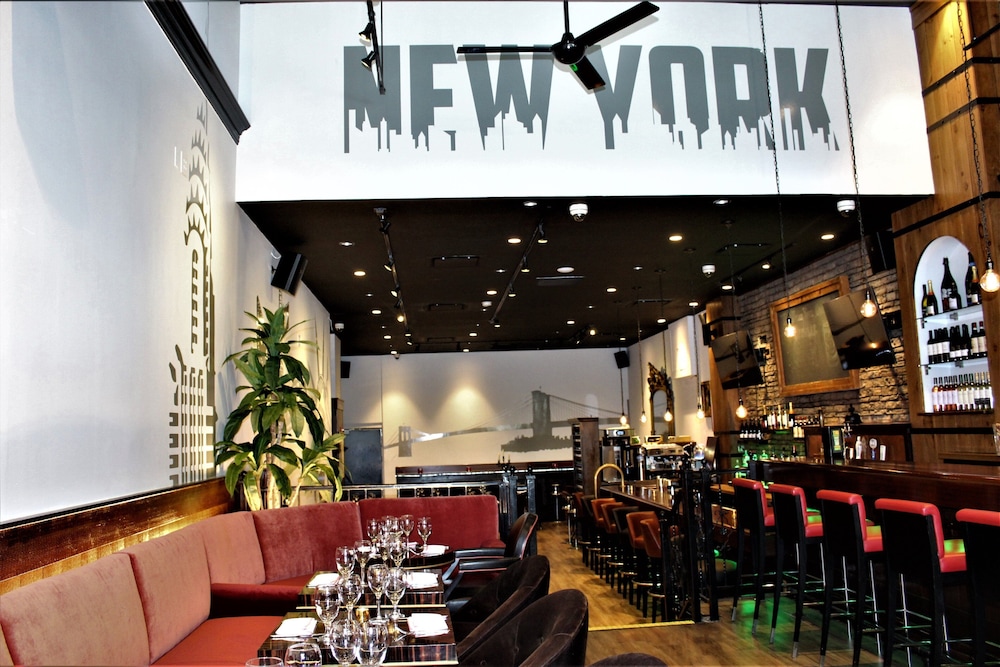 Holiday Inn New York City - Times Square by IHG — Restaurant & bars in New York City, New York State