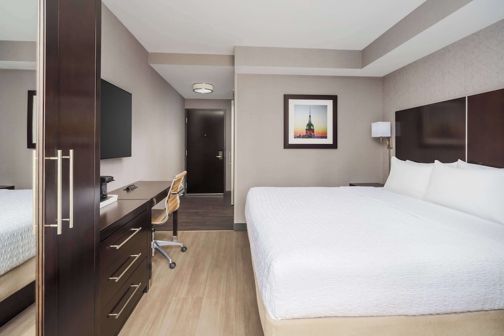Hampton Inn Manhattan/Times Square Central — Hotel rooms in New York City, New York State