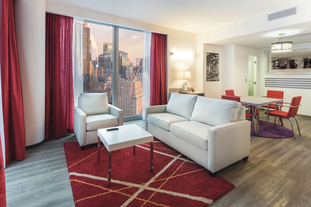 Hotel Riu Plaza New York Times Square — Hotel rooms in New York City, New York State