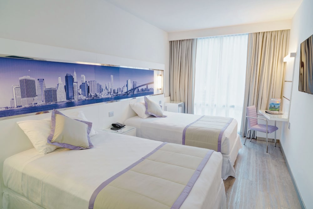 Hotel Riu Plaza New York Times Square — Hotel rooms in New York City, New York State