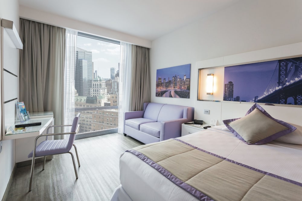 Hotel Riu Plaza New York Times Square — Hotel rooms in New York City, New York State