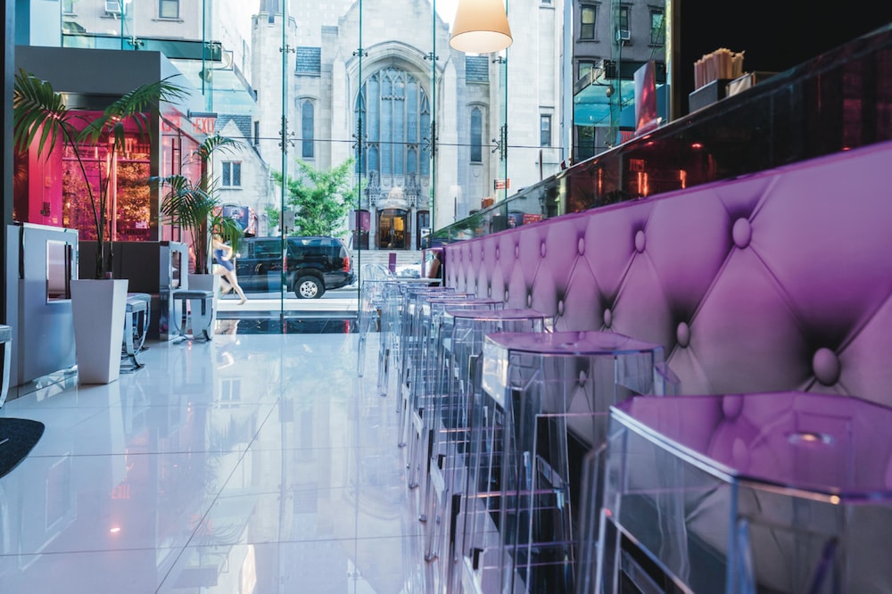 Hotel Riu Plaza New York Times Square — Restaurant & bars in New York City, New York State