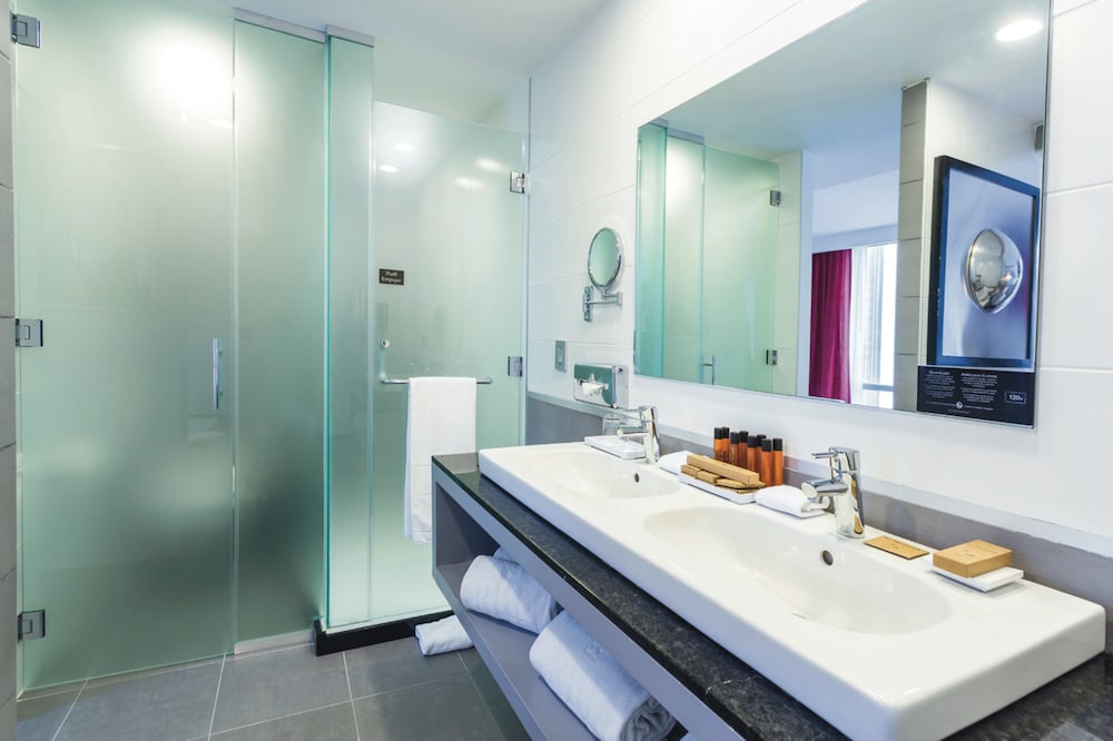 Hotel Riu Plaza New York Times Square — Hotel rooms in New York City, New York State