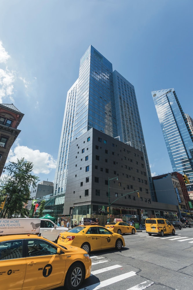 Hotel Riu Plaza New York Times Square — Hotel building in New York City, New York State