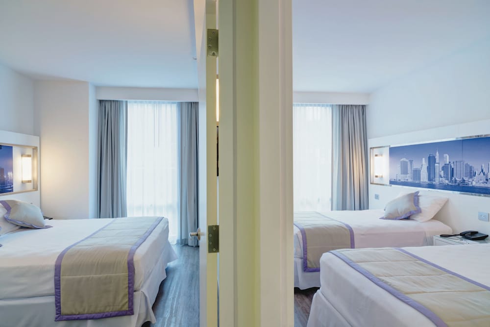 Hotel Riu Plaza New York Times Square — Hotel rooms in New York City, New York State
