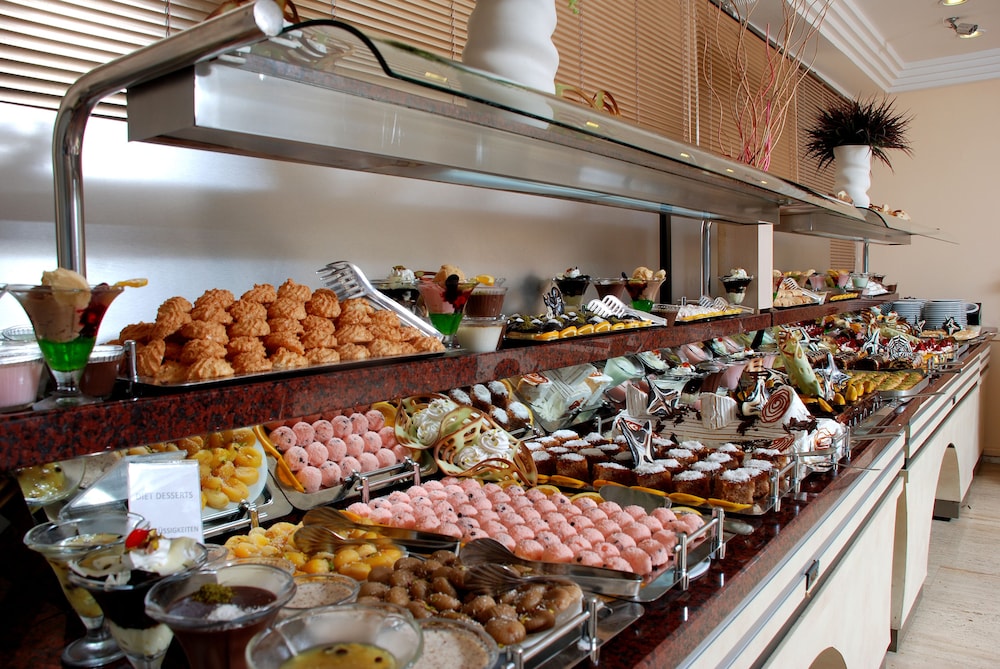 Panorama Hotel — Restaurant & bars in Alanya