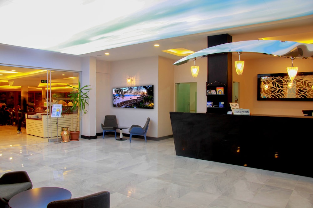 Panorama Hotel — Hotel building in Alanya