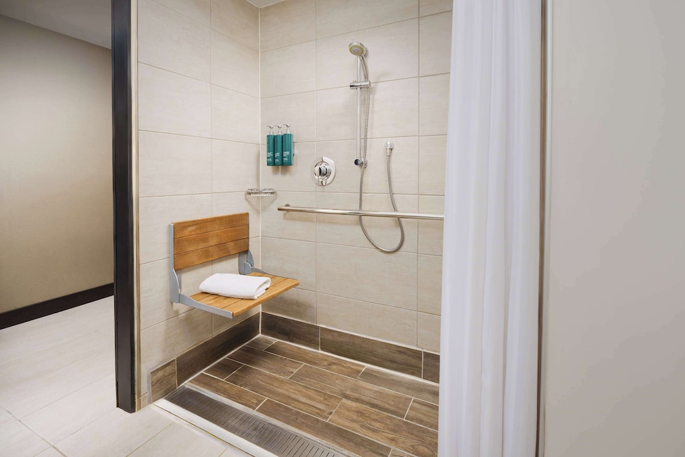 DoubleTree by Hilton New York Times Square West — Hotel rooms in New York City, New York State