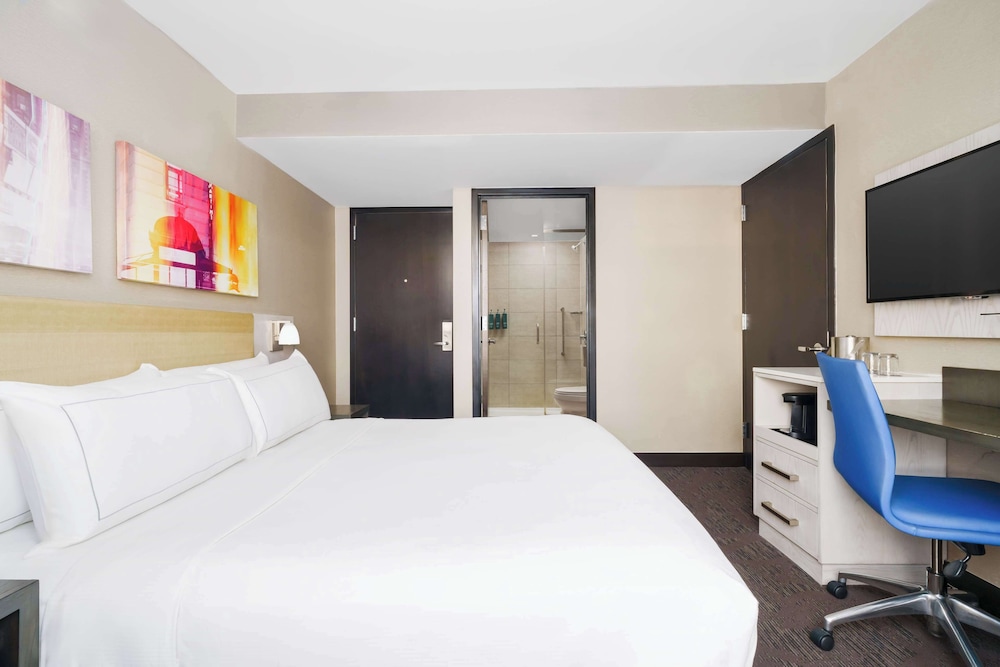 DoubleTree by Hilton New York Times Square West — Hotel rooms in New York City, New York State