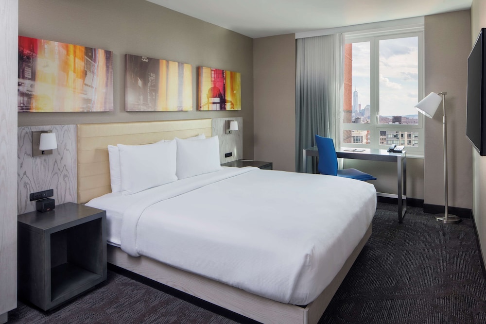 DoubleTree by Hilton New York Times Square West — Hotel rooms in New York City, New York State