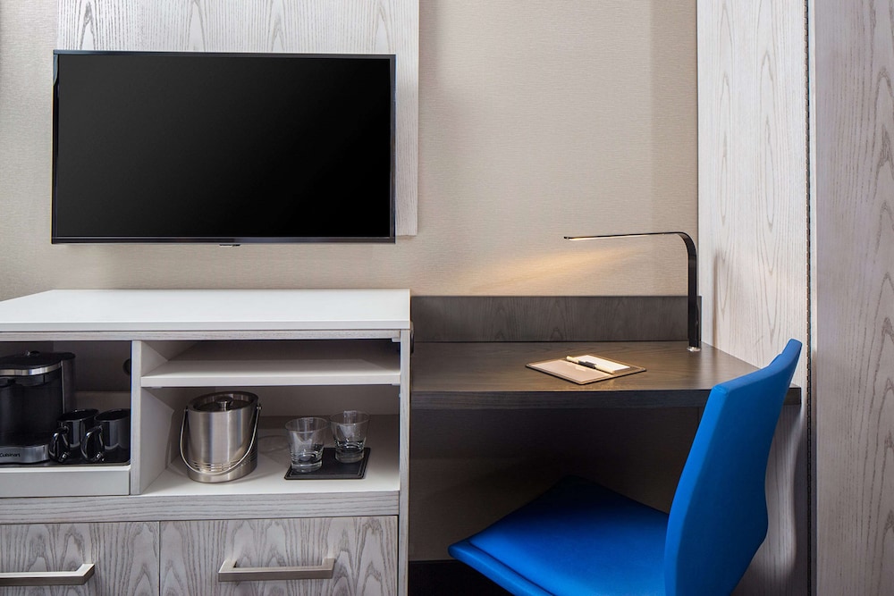 DoubleTree by Hilton New York Times Square West — Hotel rooms in New York City, New York State