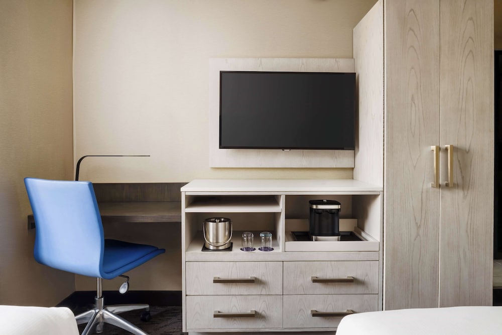 DoubleTree by Hilton New York Times Square West — Hotel rooms in New York City, New York State
