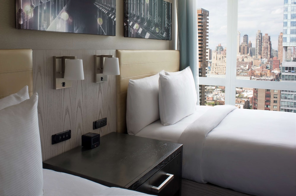 DoubleTree by Hilton New York Times Square West — Hotel rooms in New York City, New York State
