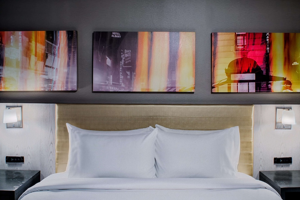 DoubleTree by Hilton New York Times Square West — Hotel rooms in New York City, New York State