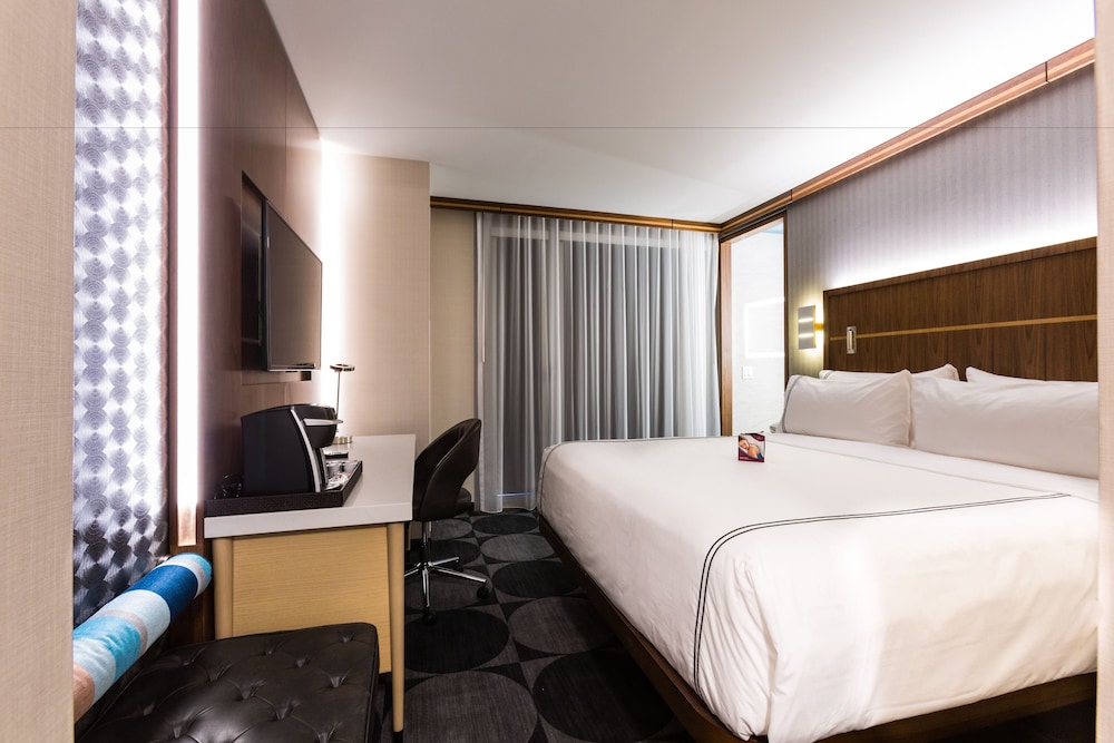 Crowne Plaza HY36 Midtown Manhattan by IHG — Hotel rooms in New York City, New York State