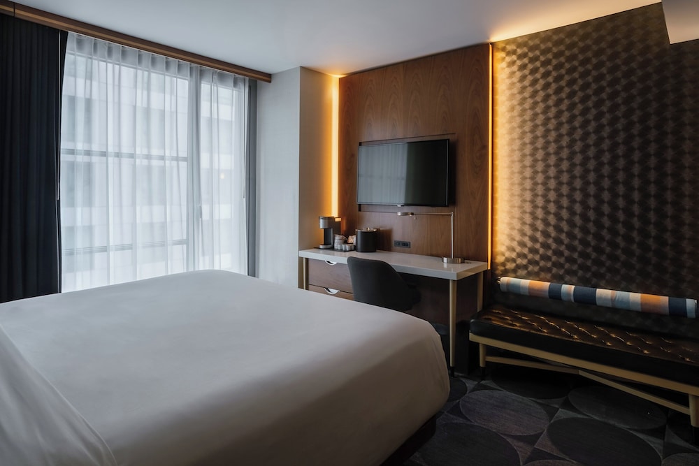 Crowne Plaza HY36 Midtown Manhattan by IHG — Hotel rooms in New York City, New York State