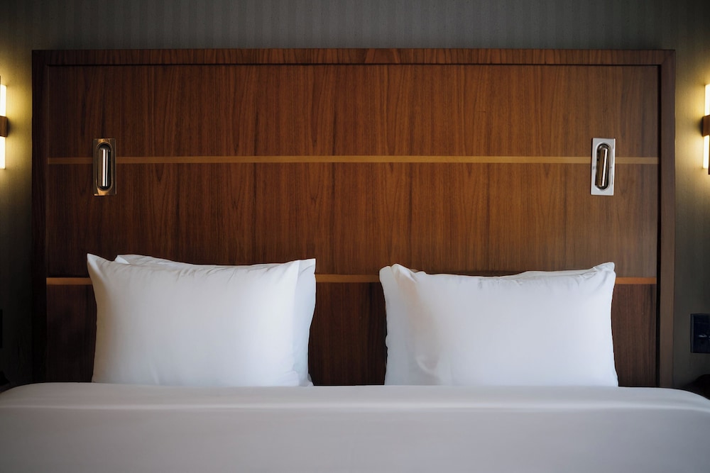 Crowne Plaza HY36 Midtown Manhattan by IHG — Hotel rooms in New York City, New York State
