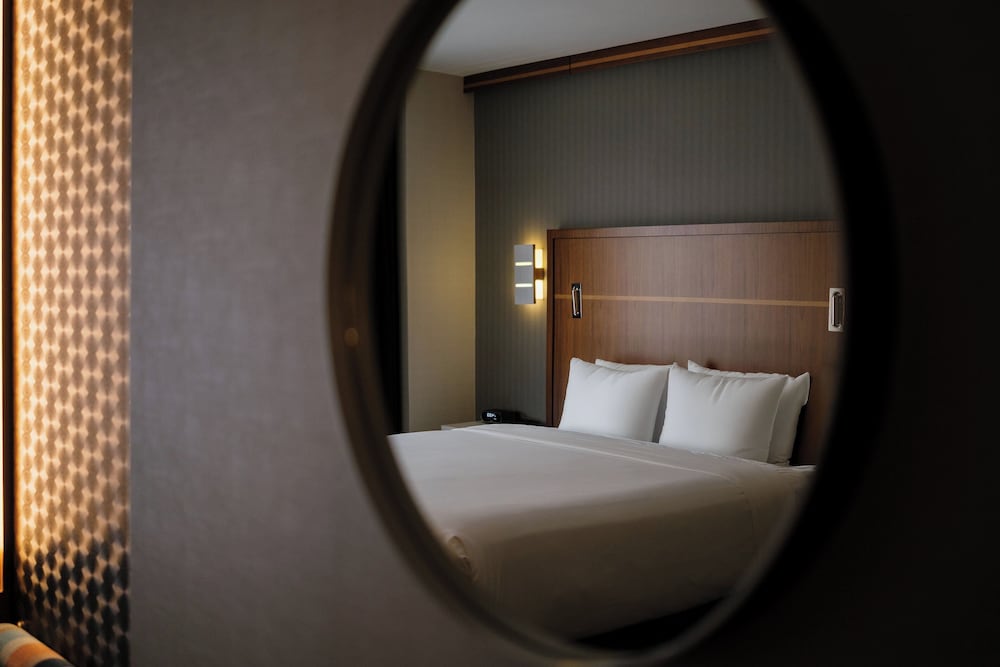 Crowne Plaza HY36 Midtown Manhattan by IHG — Hotel rooms in New York City, New York State