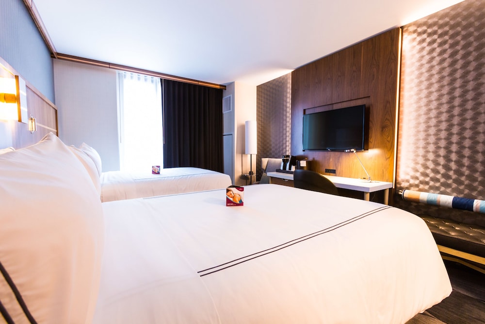 Crowne Plaza HY36 Midtown Manhattan by IHG — Hotel rooms in New York City, New York State