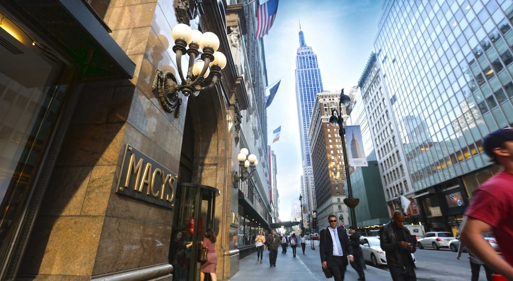 Crowne Plaza HY36 Midtown Manhattan by IHG — Attractions in the area in New York City, New York State