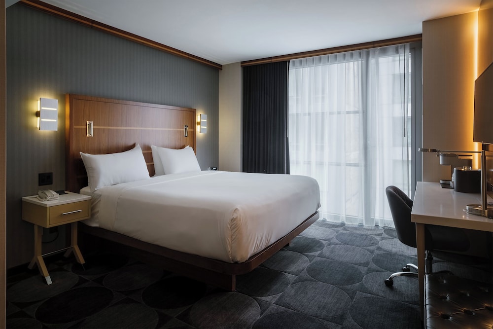 Crowne Plaza HY36 Midtown Manhattan by IHG — Hotel rooms in New York City, New York State