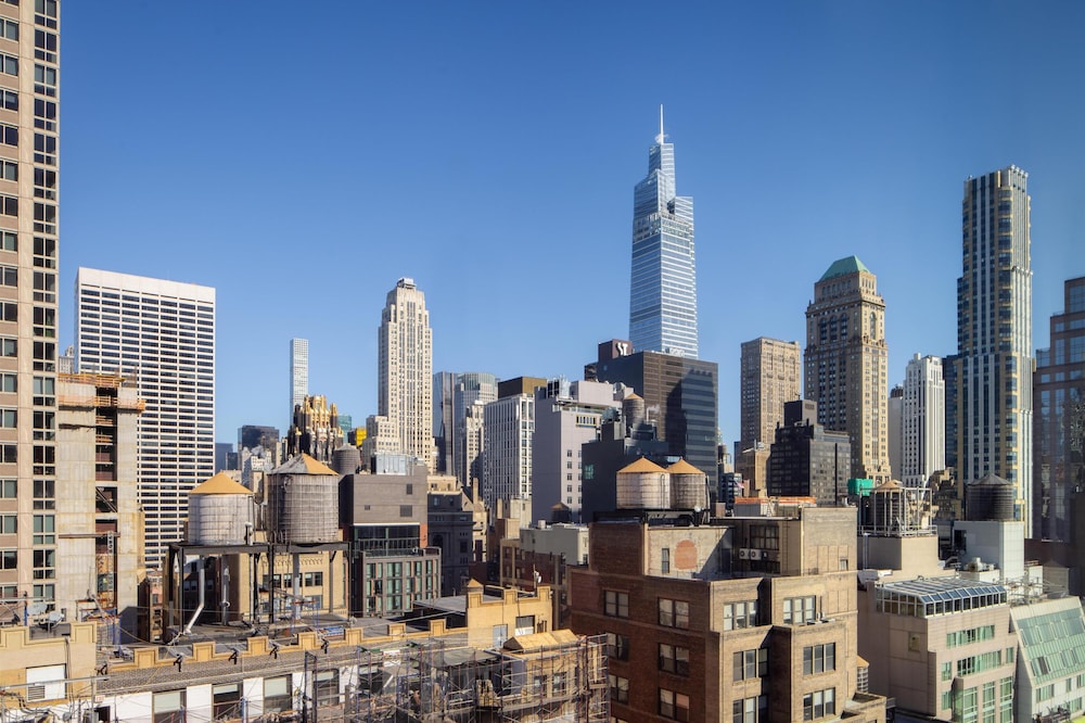 Embassy Suites by Hilton New York Manhattan Times Square — Attractions in the area in New York City, New York State
