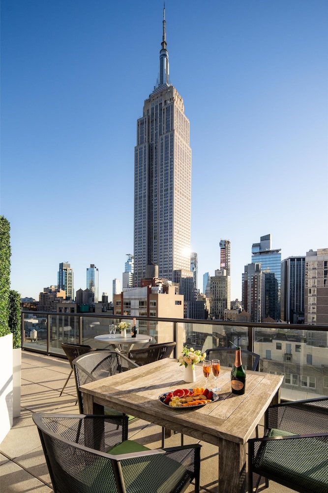 Embassy Suites by Hilton New York Manhattan Times Square — Attractions in the area in New York City, New York State