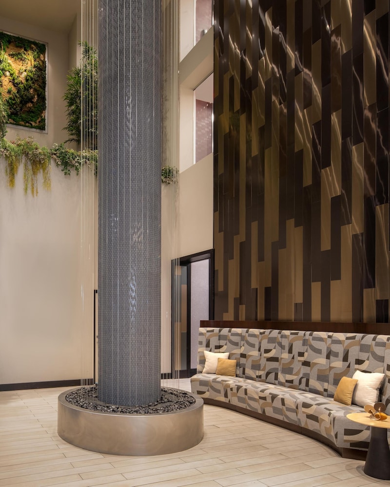 Embassy Suites by Hilton New York Manhattan Times Square — Hotel building in New York City, New York State