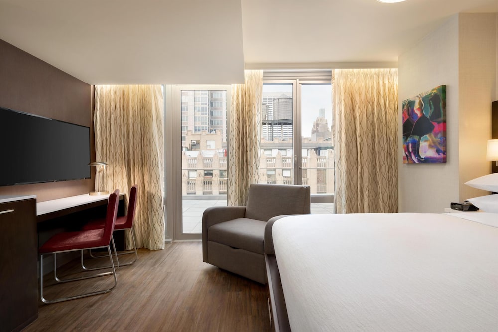 Embassy Suites by Hilton New York Manhattan Times Square — Hotel rooms in New York City, New York State