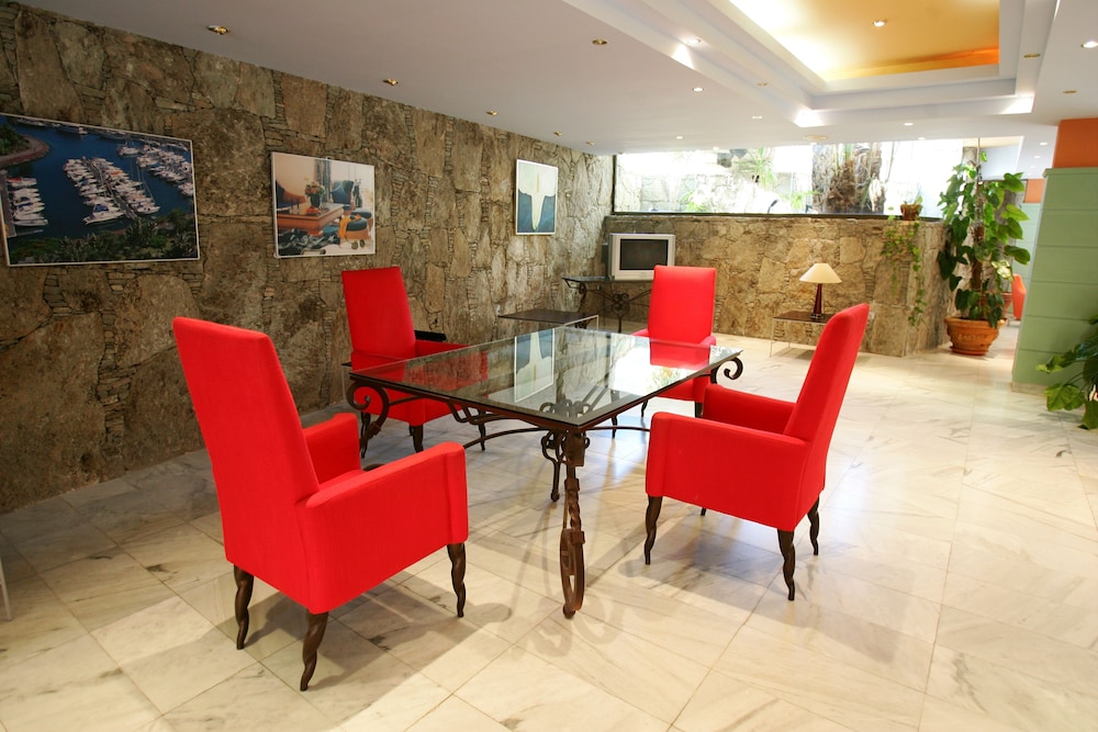LIVVO Lago Taurito Hotel & Aquapark All Inclusive — Shared spaces in Taurito, Canary Islands