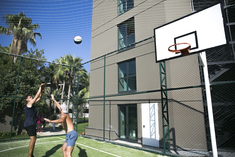 Sailor's Beach Club - All Inclusive — Sports & recreation in Kemer