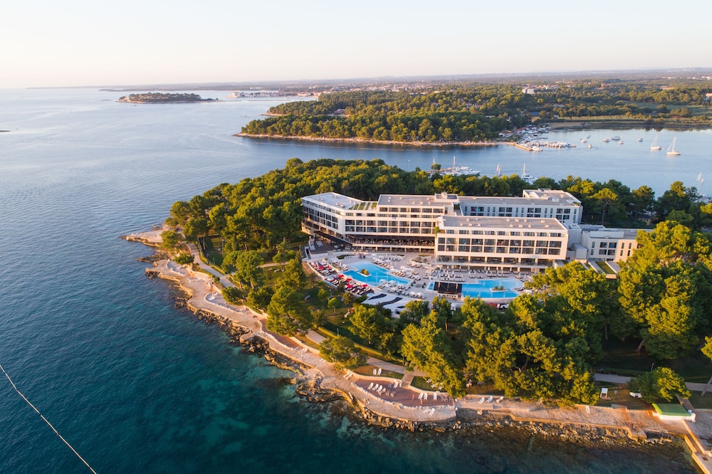 Hotel Parentium Plava Laguna — Main photo in Poreč, Istria