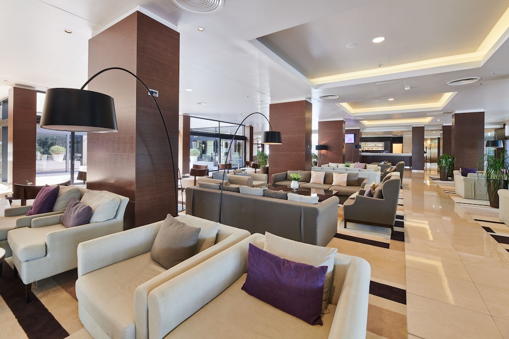 Hotel Parentium Plava Laguna — Restaurant & bars in Poreč, Istria