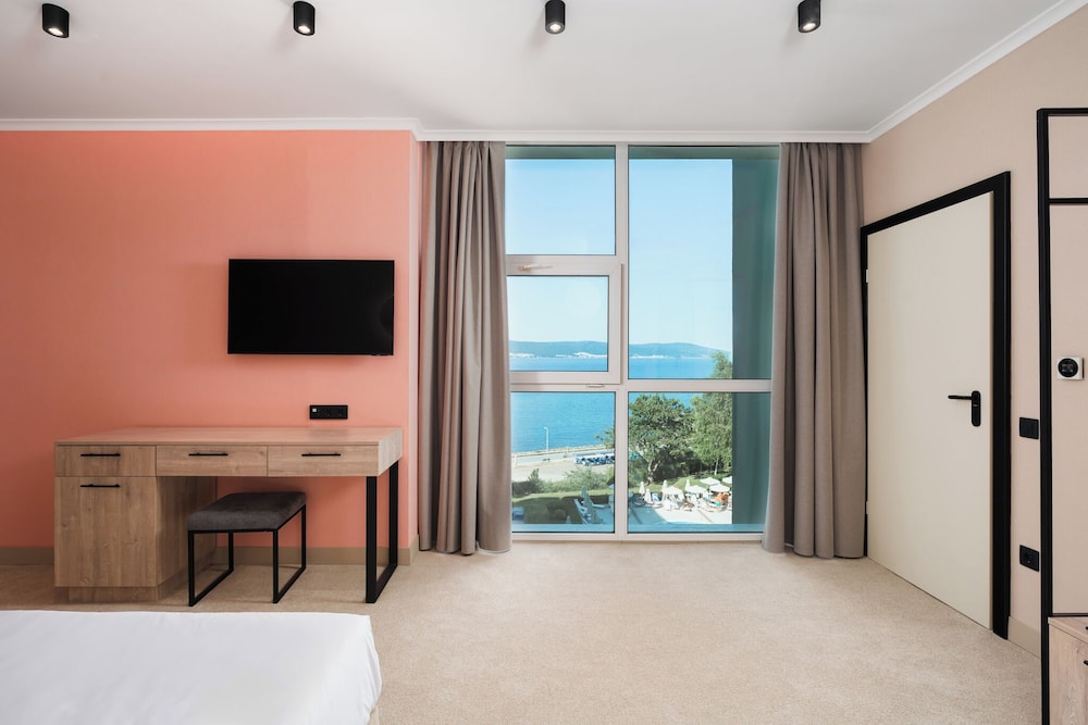 Festa Panorama Hotel — Hotel rooms in Nessebar, Burgas Region