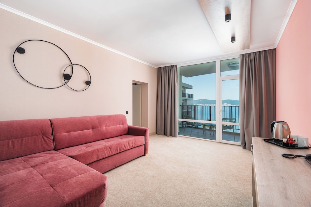 Festa Panorama Hotel — Hotel rooms in Nessebar, Burgas Region