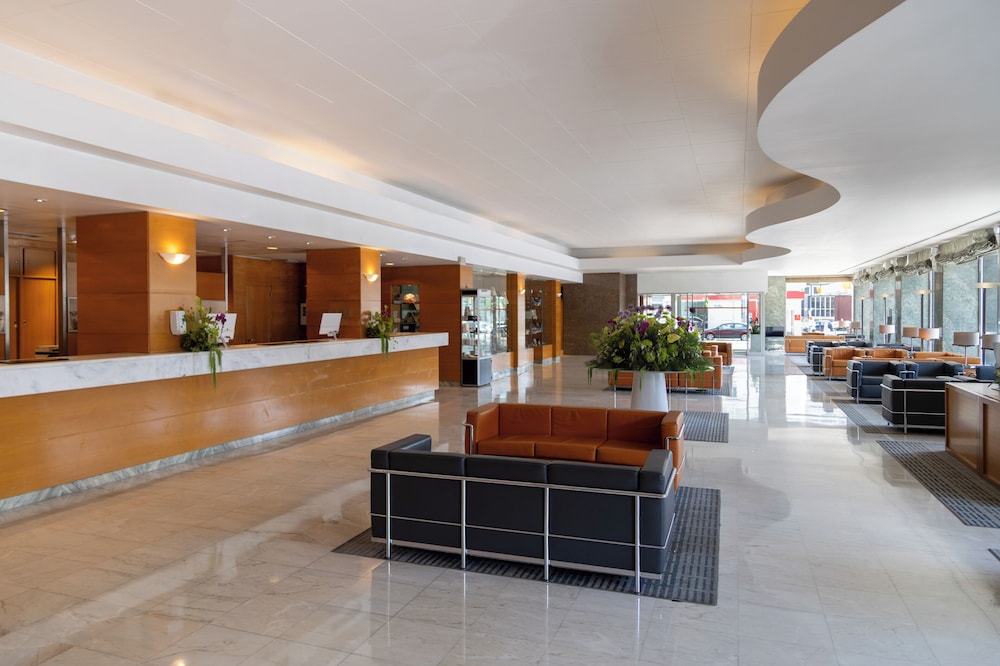 Hotel Roma — Hotel building in Lisbon, Lisboa