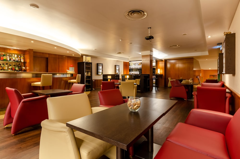 Hotel Roma — Restaurant & bars in Lisbon, Lisboa