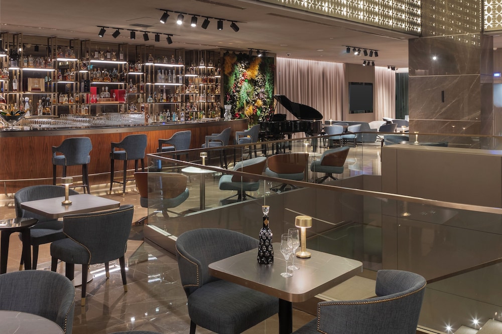 EPIC SANA Marques Hotel — Restaurant & bars in Lisbon, Lisboa