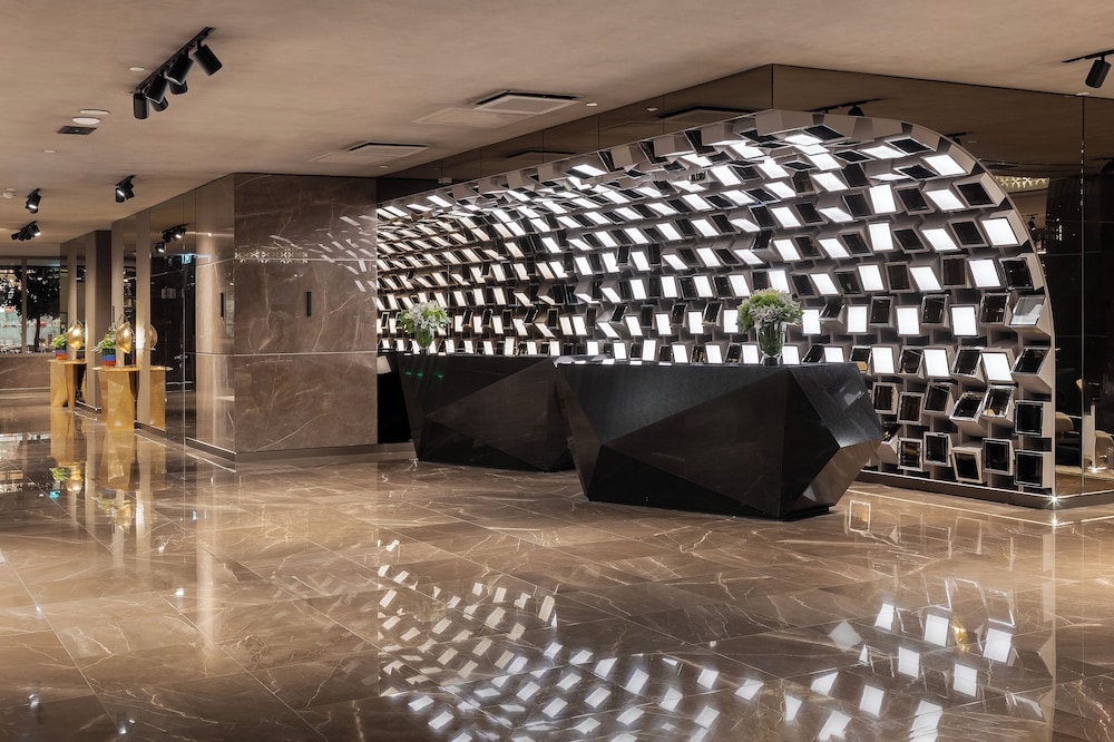 EPIC SANA Marques Hotel — Hotel building in Lisbon, Lisboa