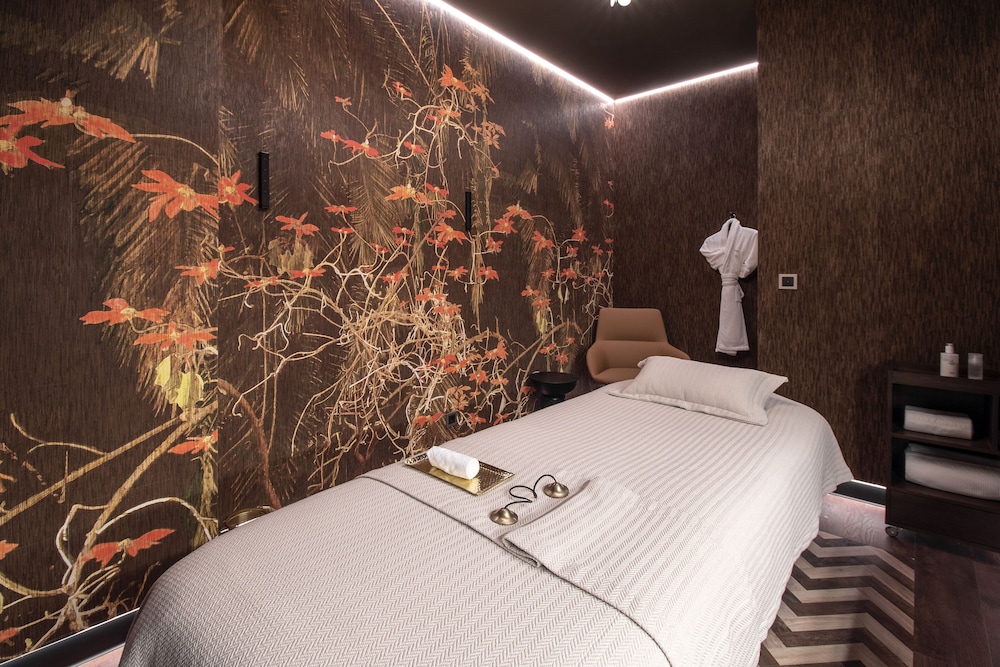 EPIC SANA Marques Hotel — Spa in Lisbon, Lisboa