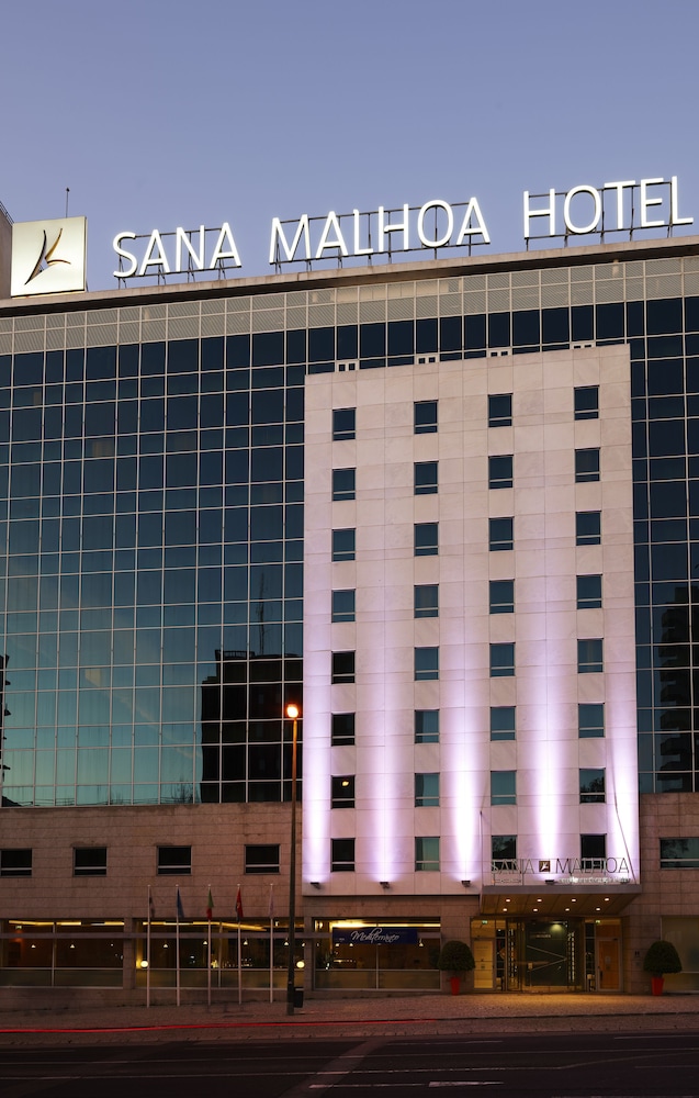 SANA Malhoa Hotel