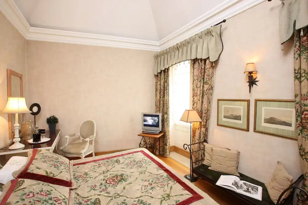 Solar Do Castelo, a Lisbon Heritage Collection — Hotel rooms in Lisbon, Lisboa