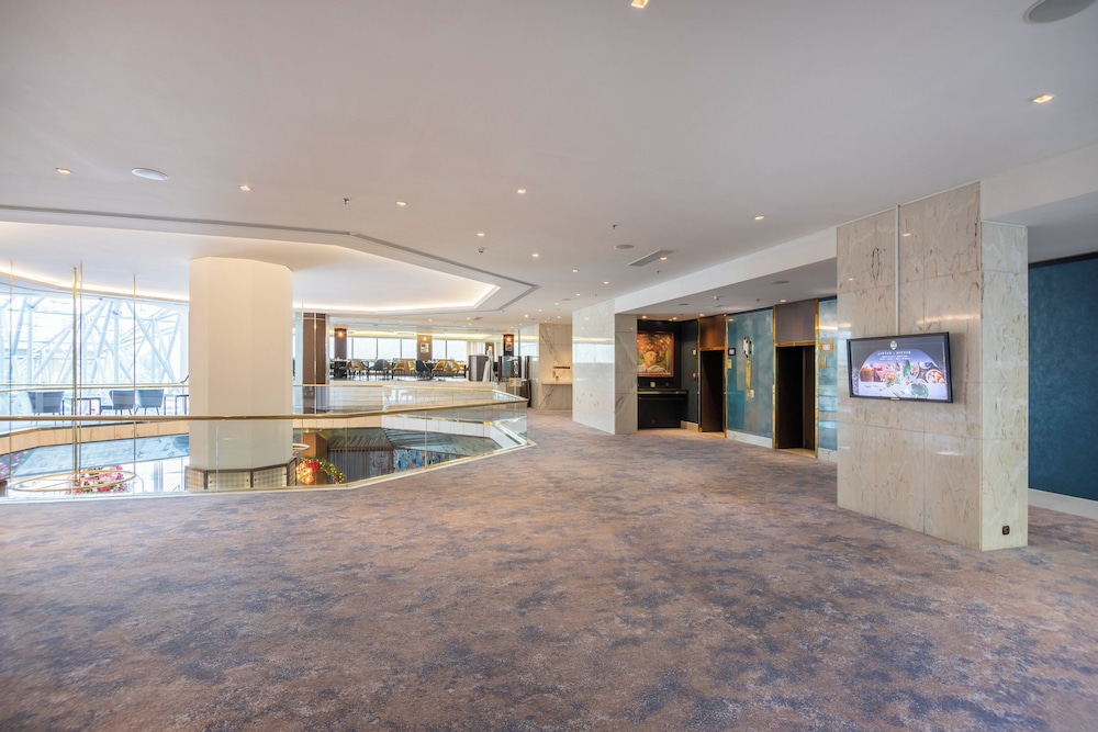 InterContinental Lisbon by IHG — Restaurant & bars in Lisbon, Lisboa