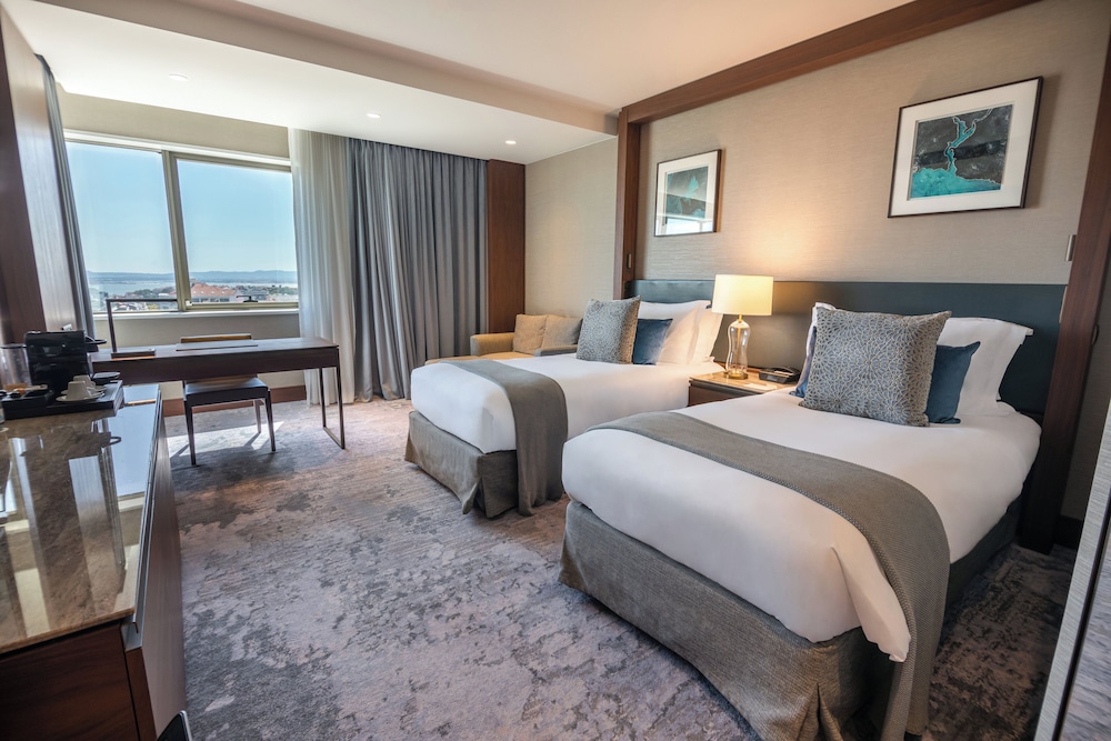 InterContinental Lisbon by IHG — Hotel rooms in Lisbon, Lisboa