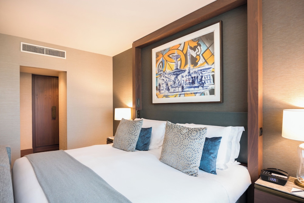 InterContinental Lisbon by IHG — Hotel rooms in Lisbon, Lisboa