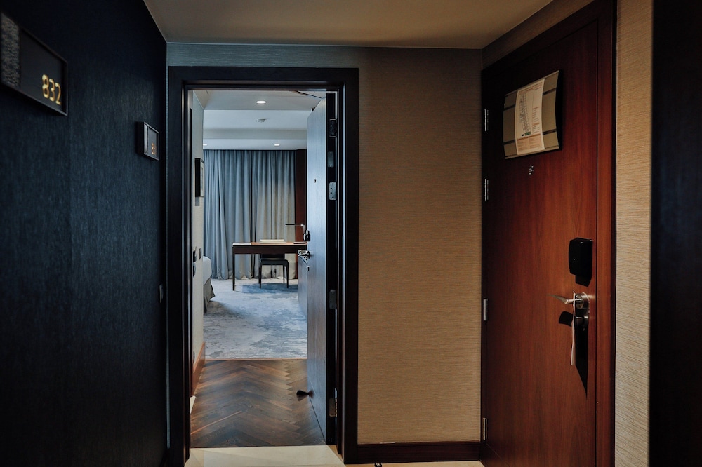 InterContinental Lisbon by IHG — Hotel rooms in Lisbon, Lisboa